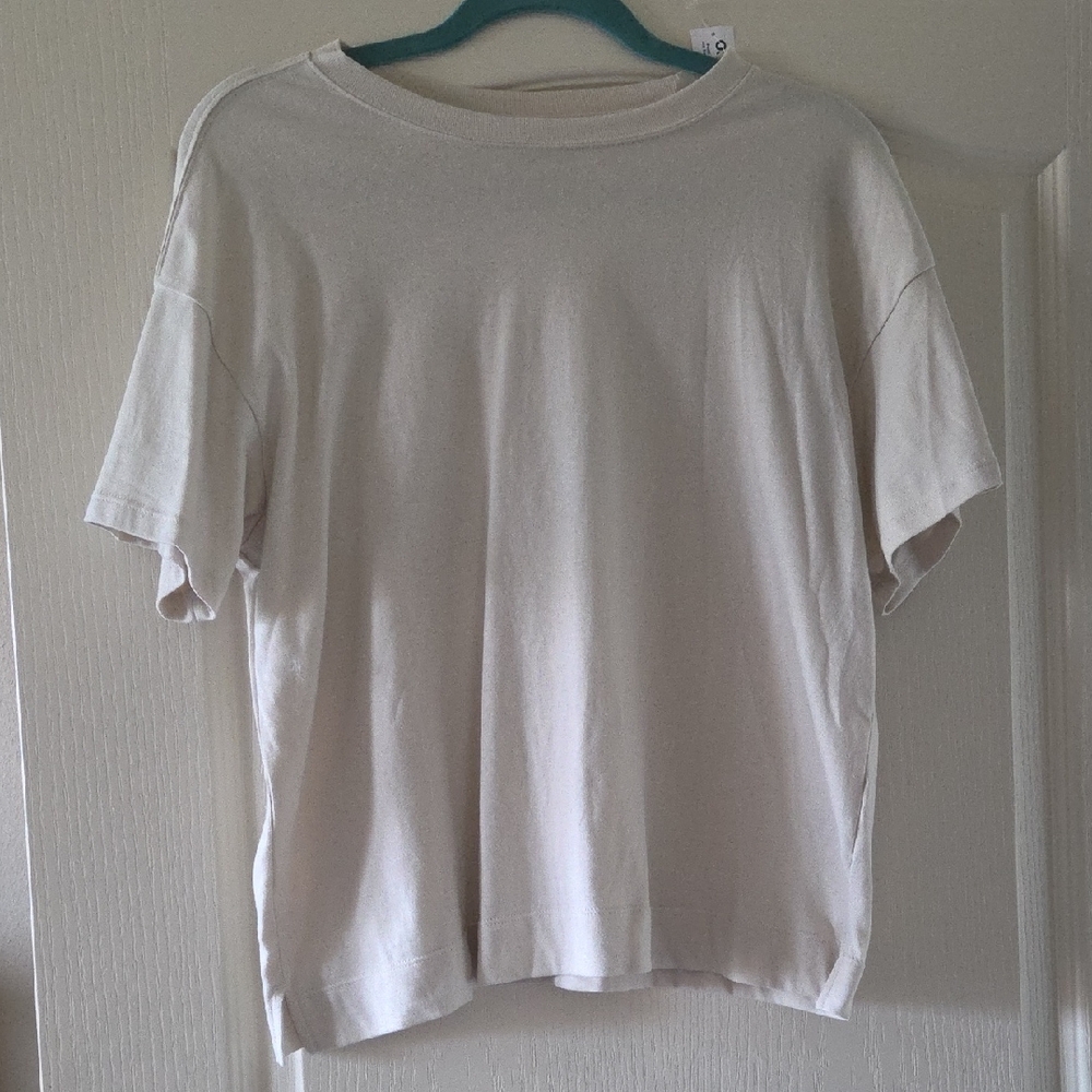 Old Navy Light Tan Crew Neck Tee